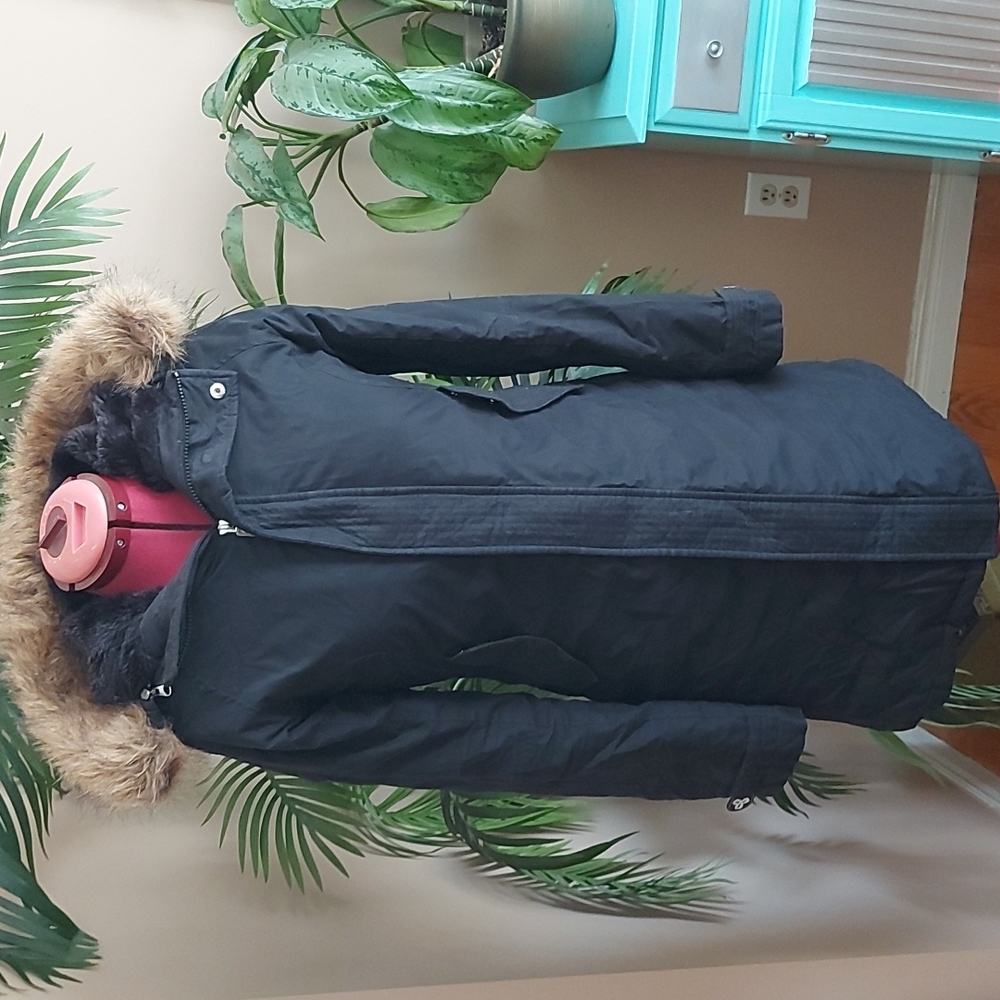 TNA RAVEN PARKA